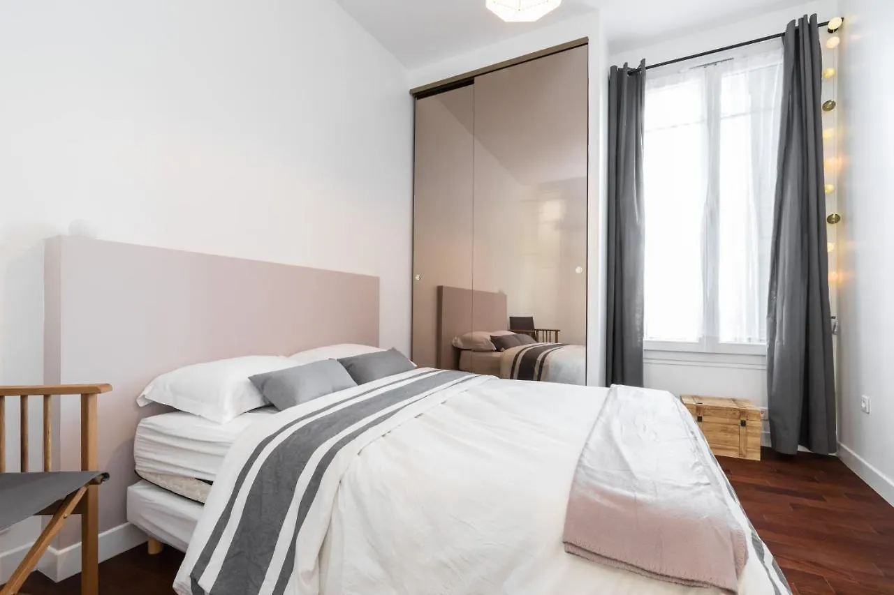 Le 323 Prom - 2 Chambres - Ac - Parking - Tram Et Supermarche Proches - Front De Mer Nicea